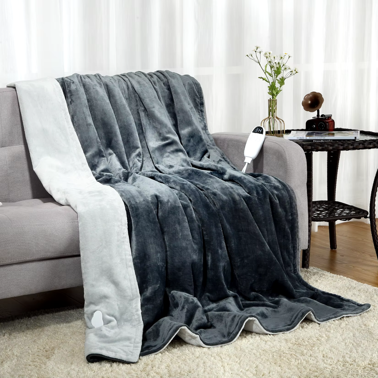 Cozy Haven | Electric Heated Throw Blanket with 6 Heat Settings | Ultra-Soft Fleece for Ultimate Comfort 4