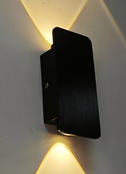 Luminara | Elegant Energy Efficient Minimalist LED Wall Light 3