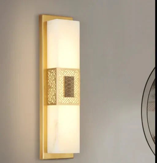 MarbleGlow | Luxurious Elegant Brass and Marble Wall Light Fixture 6